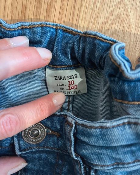 Suprava oblečenia velkost 134, 122–134