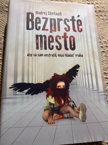 Bezprsté mesto aby sa sám nestratil musí hľadať vr,