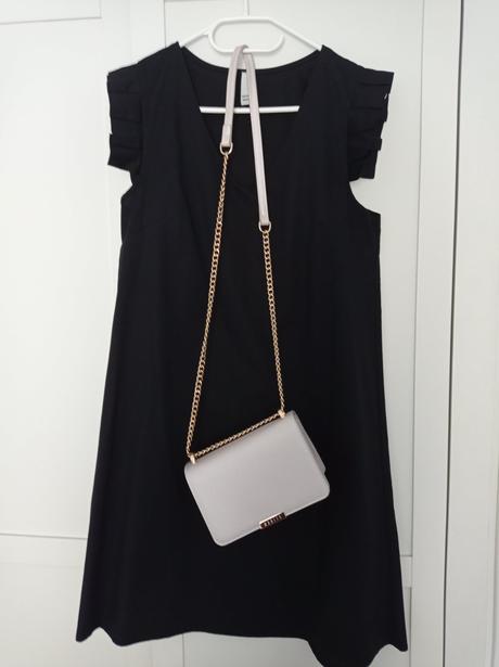 Letne saty top zostihlujuci strih uni s,m,l, piazza italia,l