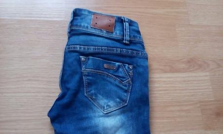 Dievčenské rifle, 134