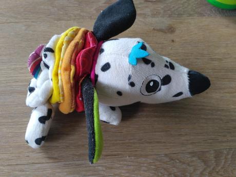 Natahujuca a vibrujuca hračka,