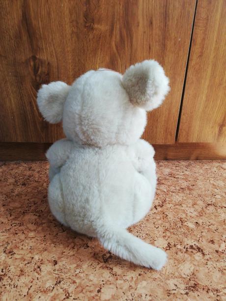 Plyšák krémový, 