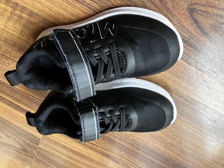 Tenisky disney 26, 26