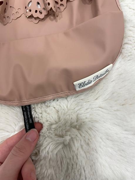 Podbradníky, elodie details