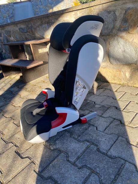 Autosedačka britax römer, 
