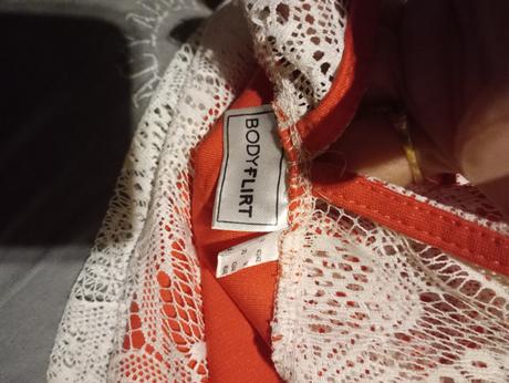 Dámske šaty v40/42, 40