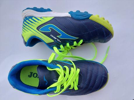 Športové oblečenie na futbal, 104–116