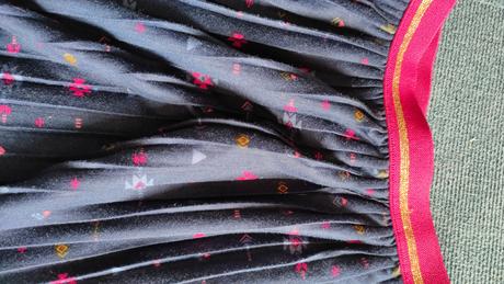 Skladana sukna, palomino,122