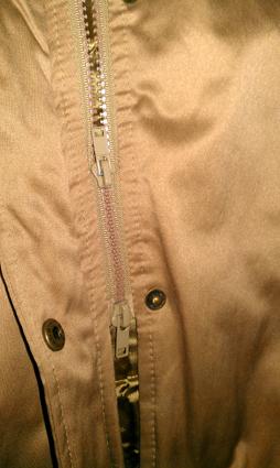 Predľžená vetrovka, m