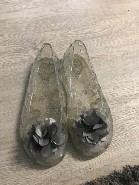 Gumene topanky reserved, reserved,32