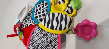 Hračky na zavesenie lamaze, playgrou,