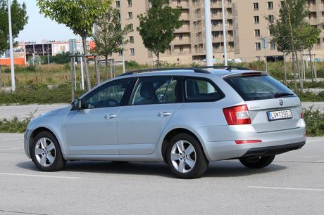 Škoda octavia combi business tdi - prenájom,