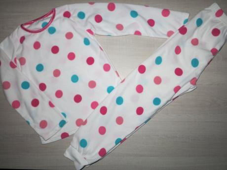 Bodkovaná teplá súprava, 128