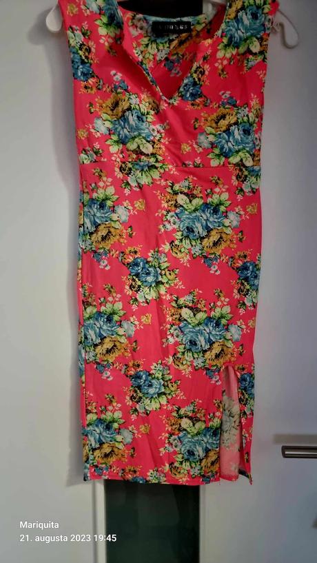 Kvetinkove saty elasticke s/m, s