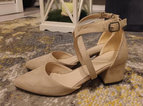 Béžové lodičky, 36