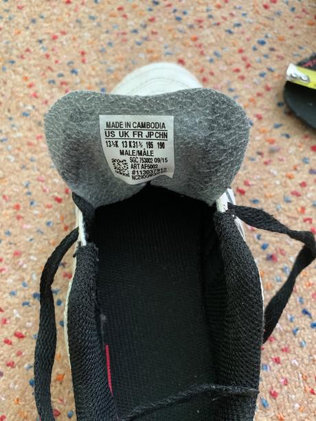 Halové tenisky, adidas,32