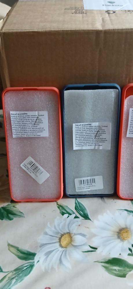 Kryt na mobil, huawei