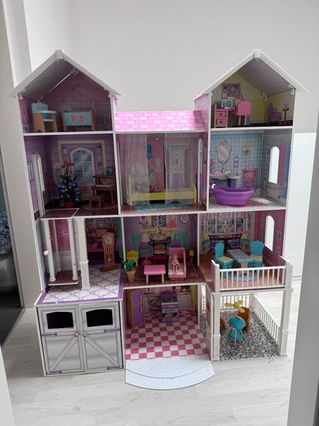 Kidkraft domček pre bábiky, 