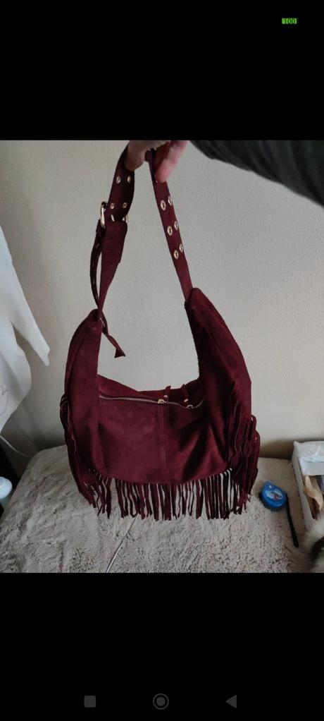 Dámska kožená kabelka, 