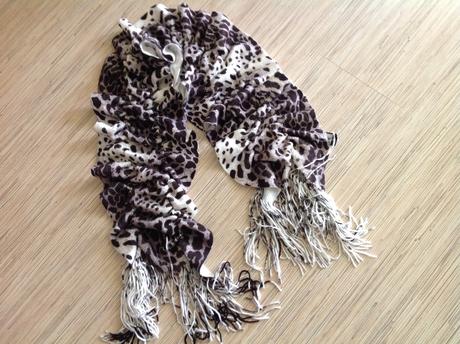 Makkučký šál/5a, marks & spencer