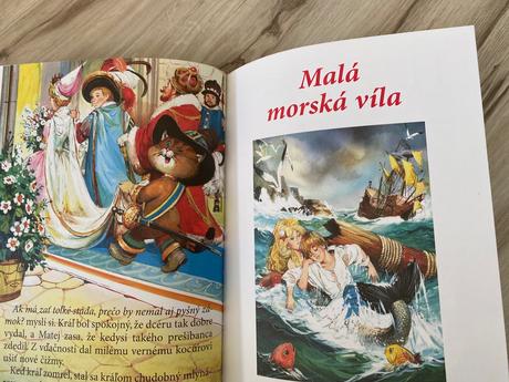 O červenej čiapočke a iné rozprávky veľké písmená,