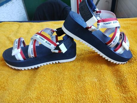Sandále, tommy hilfiger,38