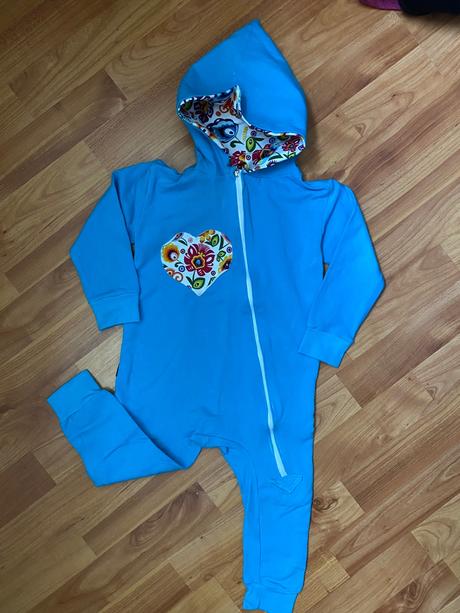 Teplákový overal, 86