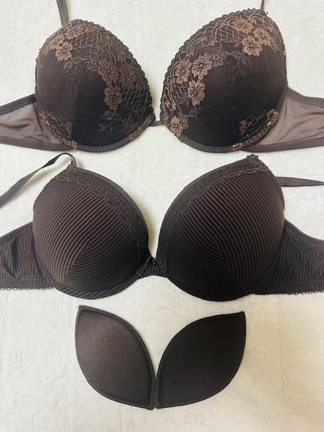 Čokoládovo-hnedé podprsenky 2 kusy za 1 cenu 85b, 85b