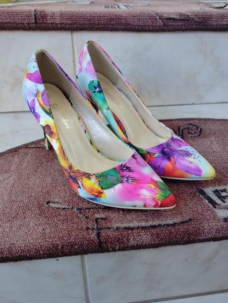 Kvetinové lodičky veľkosť 37, 37