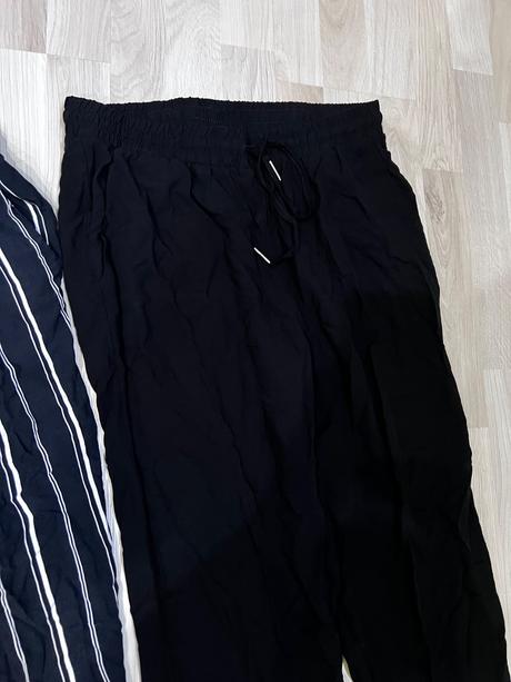 Dvoje letné tenké nohavice, amisu,38