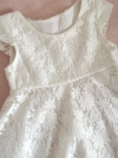 Letné šaty biele spoločenské, 74