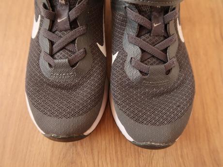 Chlapčenské tenisky nike č. 28,5 (18,5cm) top stav, nike,28