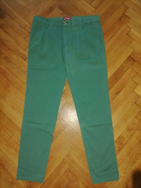 1x oblečené- aj pre staršie dievčatá, l