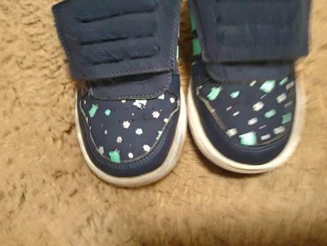 Prechodné tenisky, adidas,26