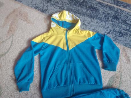 Tepláková súprava, 116