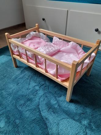 Postieľka pre bábiky, 