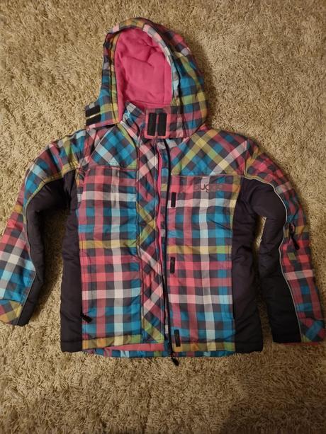 Zimná bunda vo veľkosti 140 aj 152, 152