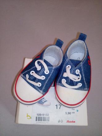 Capačky baťa, baťa,17