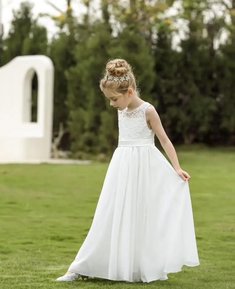 Šaty na prijimanie, 128 - 158