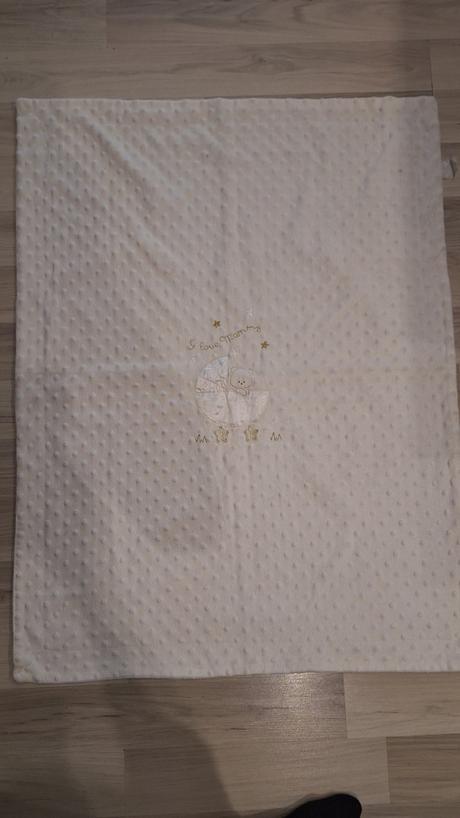 Krásna bodkovana deka, 