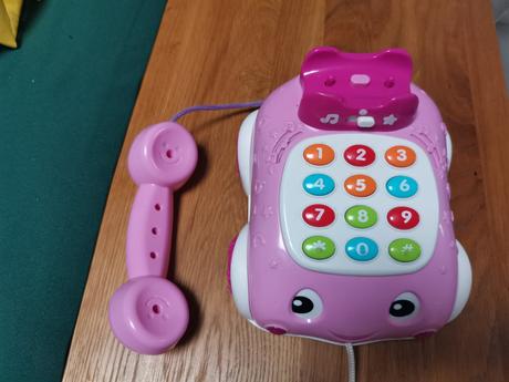 Telefon retro na tahanie,