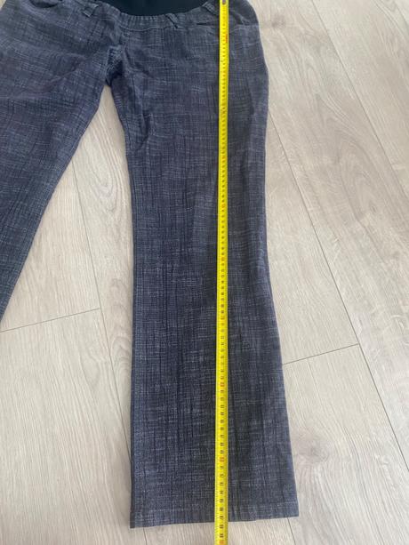 Tehotenské nohavice, 44