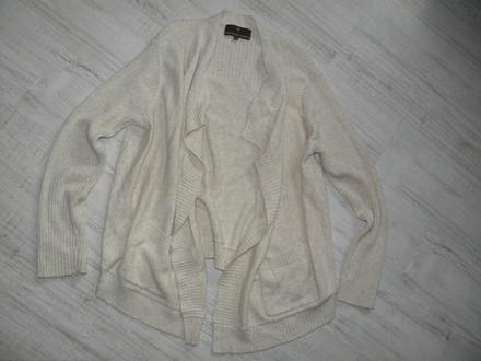 Sveter-kardigan, 44