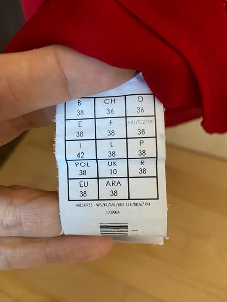 Blúzka červená elegantná, promod,38