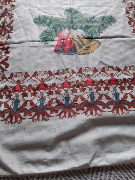 Retro vianocny obrus,