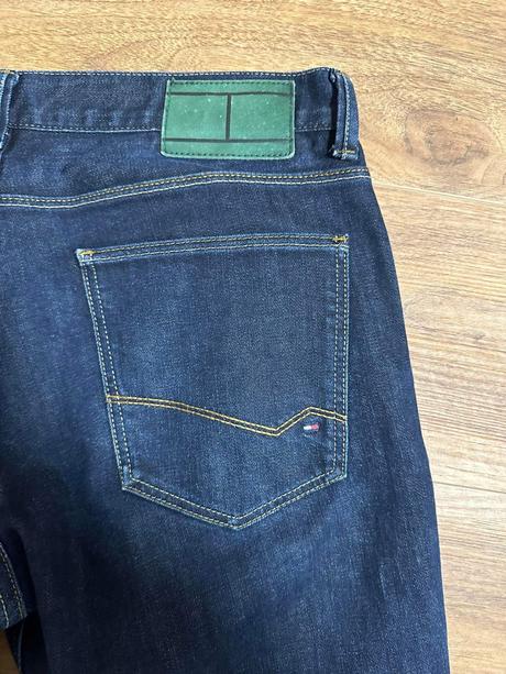 Rifle, tommy hilfiger,l