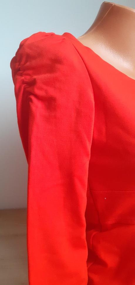 Šaty so zipsom vpredu, s