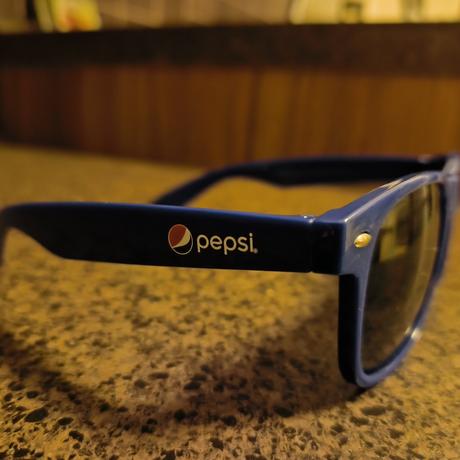 Okuliare slnečné pepsi, 