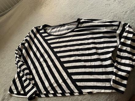 Dievcenske tricko overside, 158