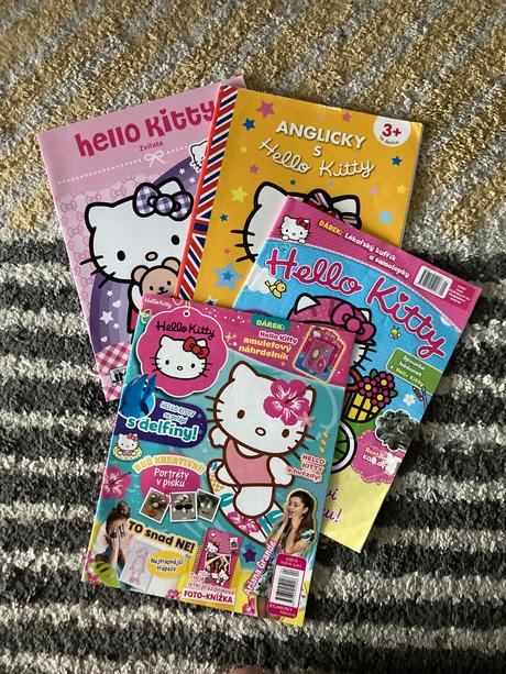Hello kitty časopisy, 